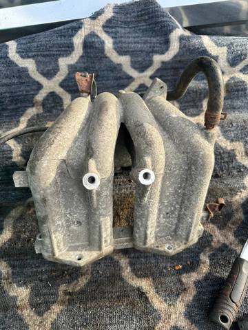 Впускной коллектор 2831002801 HYUNDAI