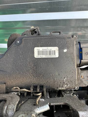 VAG 3D2837016J Замок двери передней правой в наличии Ровно