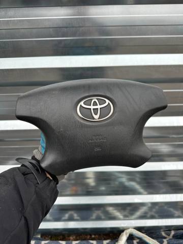 Подушка безопасности водителя 451300K070B0 TOYOTA