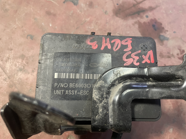 HYUNDAI 589202Y610 Блок АБС в наличии Черновцы