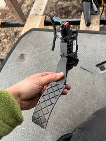 Педаль акселератора Фольксваген Гольф ALLTRACK 7