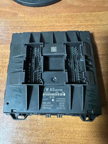 Блок управления комфортом 6R0937088F VAG