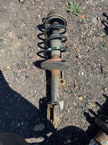 Амортизатор передний 8200813791 RENAULT