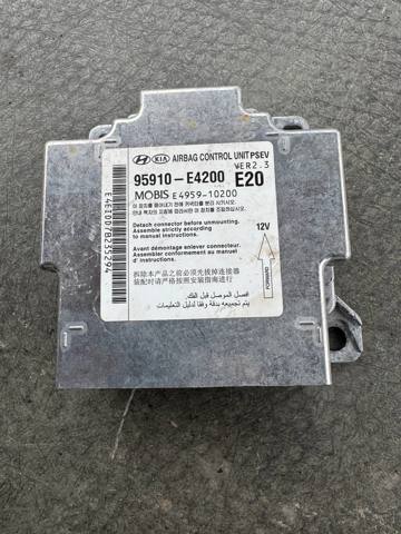 Модуль-процессор управления подушкой безопасности (ЭБУ AIRBAG) 95910E4200 HYUNDAI