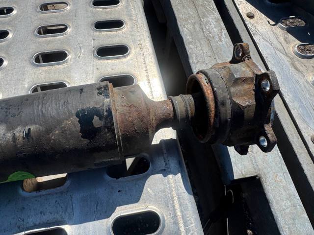 MR581616 MITSUBISHI Кардан задний купить в Ужгород