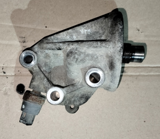  Корпус масляного фильтра 1560927010 TOYOTA
