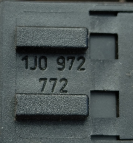 VAG 1J0972772 в наличии Запорожье