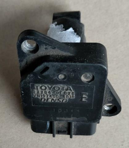 Воздухомер 222040C020 TOYOTA