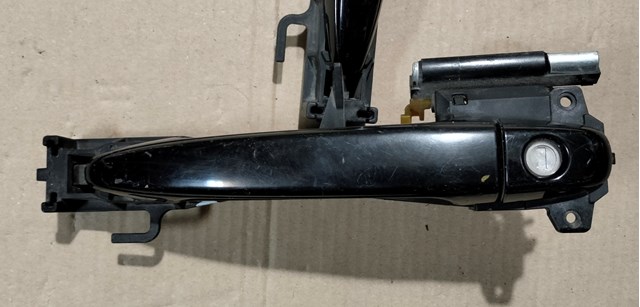 6920228010 TOYOTA Держатель наружной ручки двери передней левой купить в Полтава