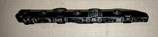 Кронштейн бампера заднего, левый 852214GA0A NISSAN