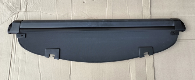 Каркасная шторка багажного отсека KD456834XA02 MAZDA