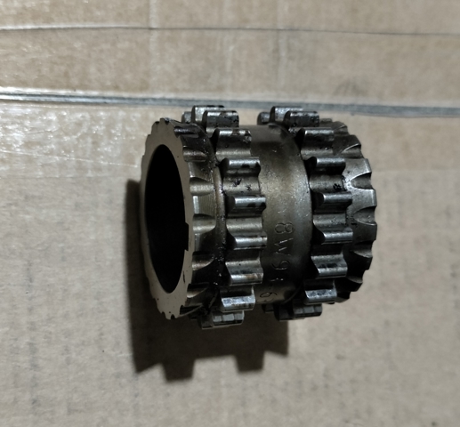 Звезда коленчатого вала LR010884 LAND ROVER