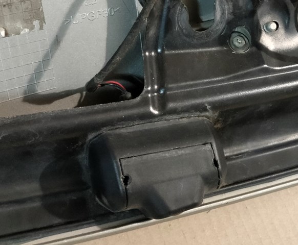 Камера заднего вида LR031815 LAND ROVER