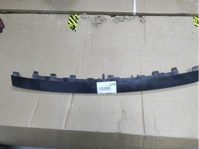 51117294837 BMW Накладка бампера переднего центральная купить в Павлоград