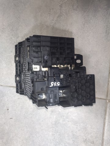 61149390865 BMW Блок предохранителей задний салонный купить в Ровно