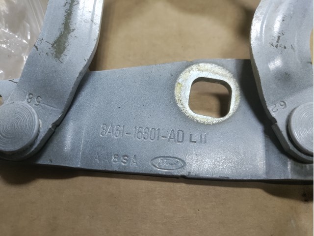 Завеса капота левая 8A6116801AD FORD