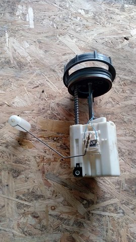 9015421317 MERCEDES Датчик уровня топлива купить в Каменское