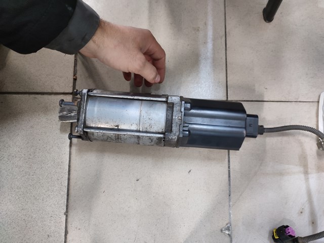 BMW 7369110001 в наличии Житомир