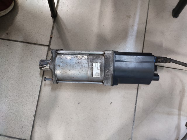 7369110001 BMW купить в Павлоград