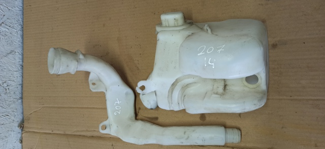 Водяной бачок омывателя стекла Peugeot 207