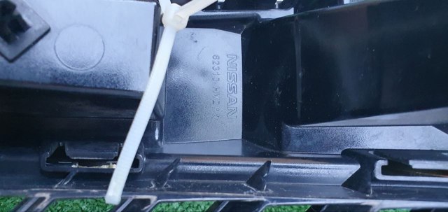 62310HV2 NISSAN Решетка радиатора купить в Полтава