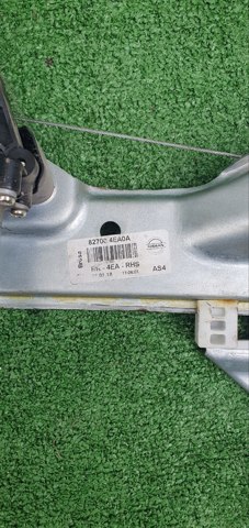  Механизм стеклоподъемника правой задней двери 827004EA0A NISSAN