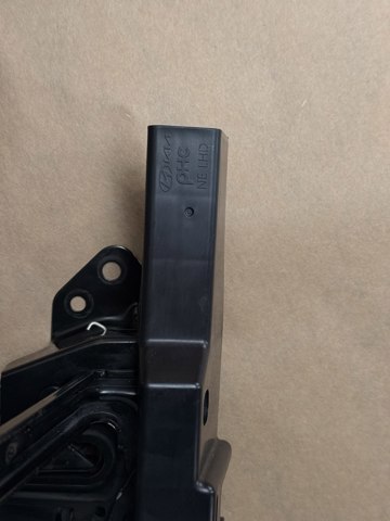 81130GI000 Замок капота купить Украина