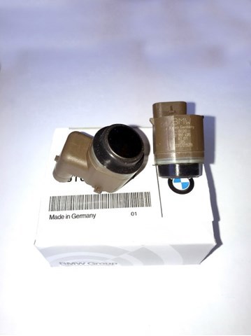 Sensor de sinalização de estacionamento (sensor de estacionamento) dianteiro/traseiro central 66209142215 BMW