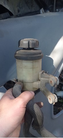 571504D000 HYUNDAI Бачок насоса ГУР купить в Одесса
