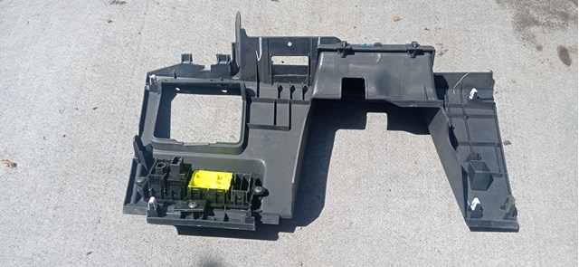 68962EM01A NISSAN купить в Украина