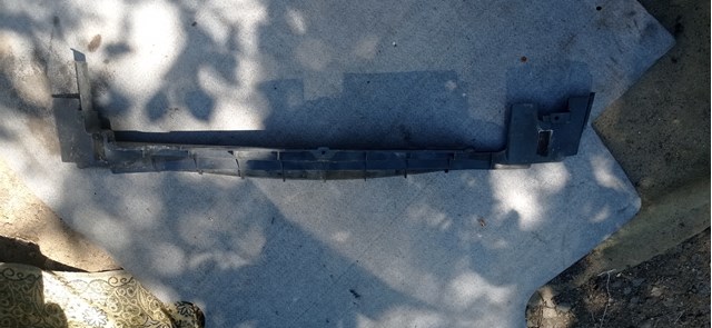 MR958114 MITSUBISHI Нижний дефлектор радиатора купить в Ровно