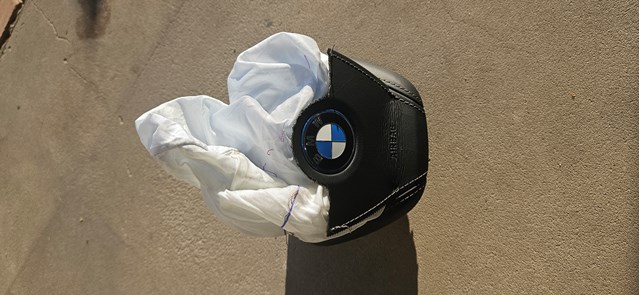 Подушка в руле 32306872263 BMW