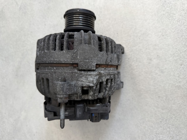 Генератор 0124425071 RENAULT