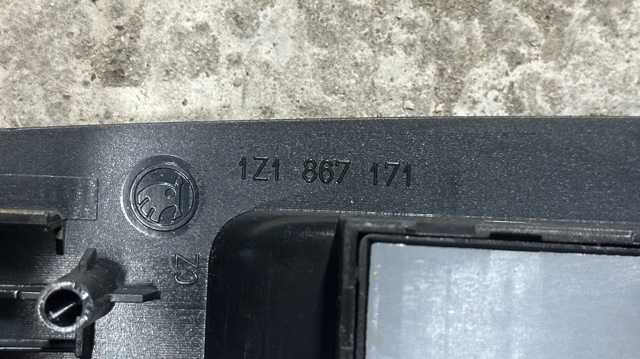 1Z1867171 VAG купить в Чернигов