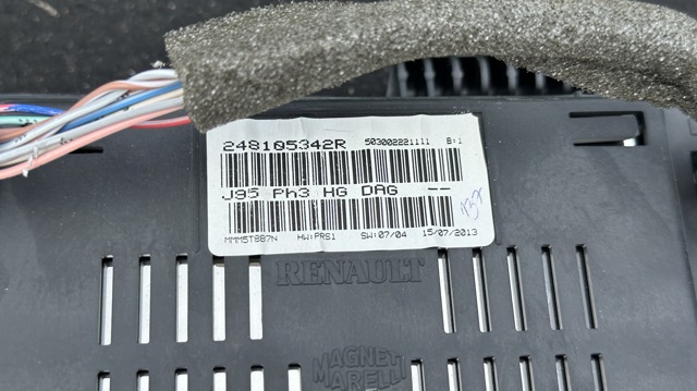 248105342R RENAULT Панель приборов купить в Тернополь