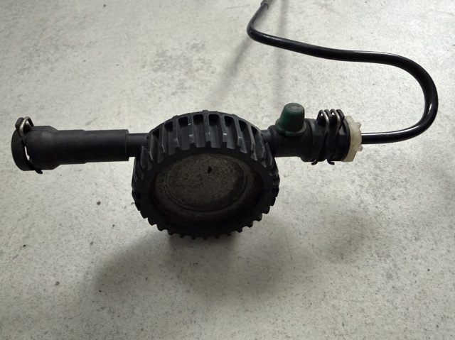 308516811R RENAULT Трубка сцепления купить в Ужгород