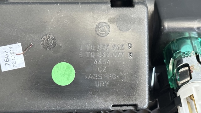 VAG 3T0857962 в наличии Львов
