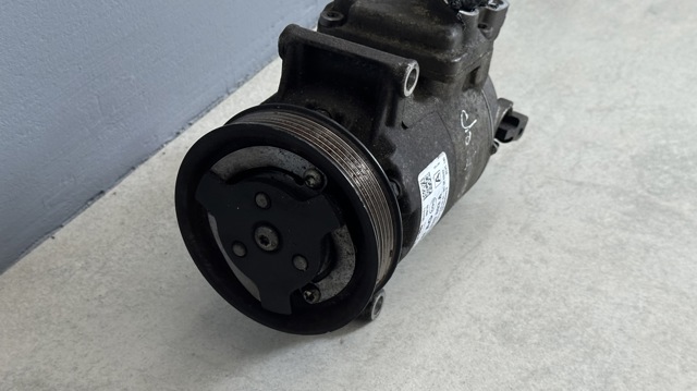 VAG 5NO820803A в наличии Украина