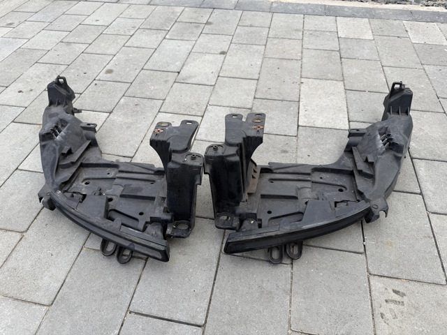 622227190R RENAULT Кронштейн бампера переднего правый купить в Полтава