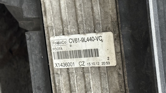 CV619L440VC Радиатор интеркуллера купить Черновцы