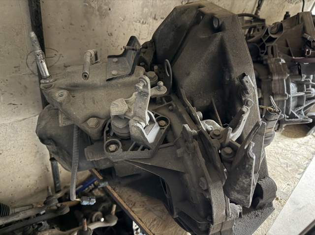 Механическая коробка передач JR5116 RENAULT