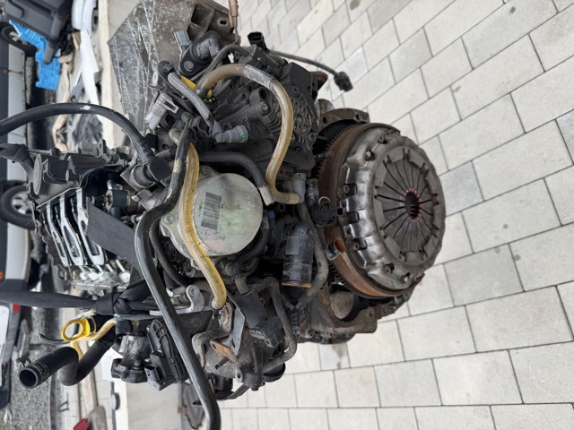 M9R630 OPEL Двигатель купить в Одесса