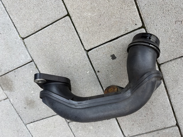 Шланг интеркуллера SH0113331 MAZDA