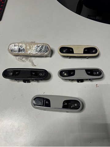 4G0947111A VAG Плафон освещения салона (кабины) задний купить в Чернигов