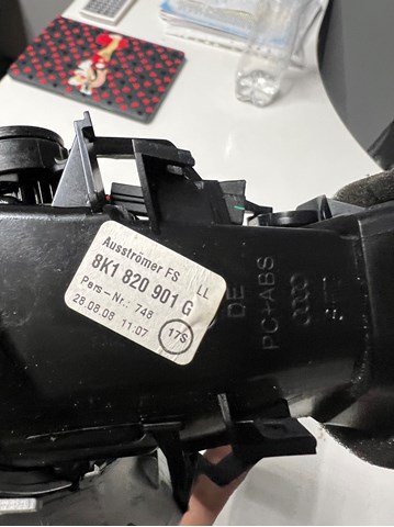 VAG 8K1820901G в наличии Хмельницкий