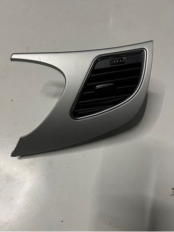 VAG 8K1820901G в наличии Киев