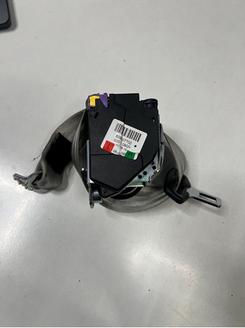 8T0857805 VAG Ремень безопасности задний купить в Черновцы