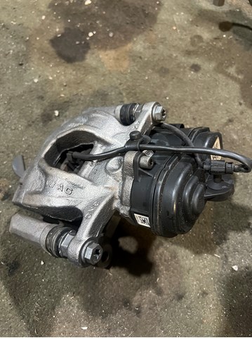 8W0406AS VAG купить в Тернополь