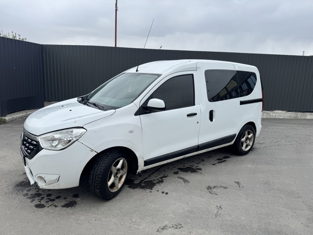 Дверь передняя, левая 801014466R RENAULT