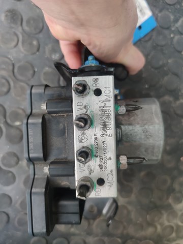 476602738R RENAULT Блок АБС купить в Харьков